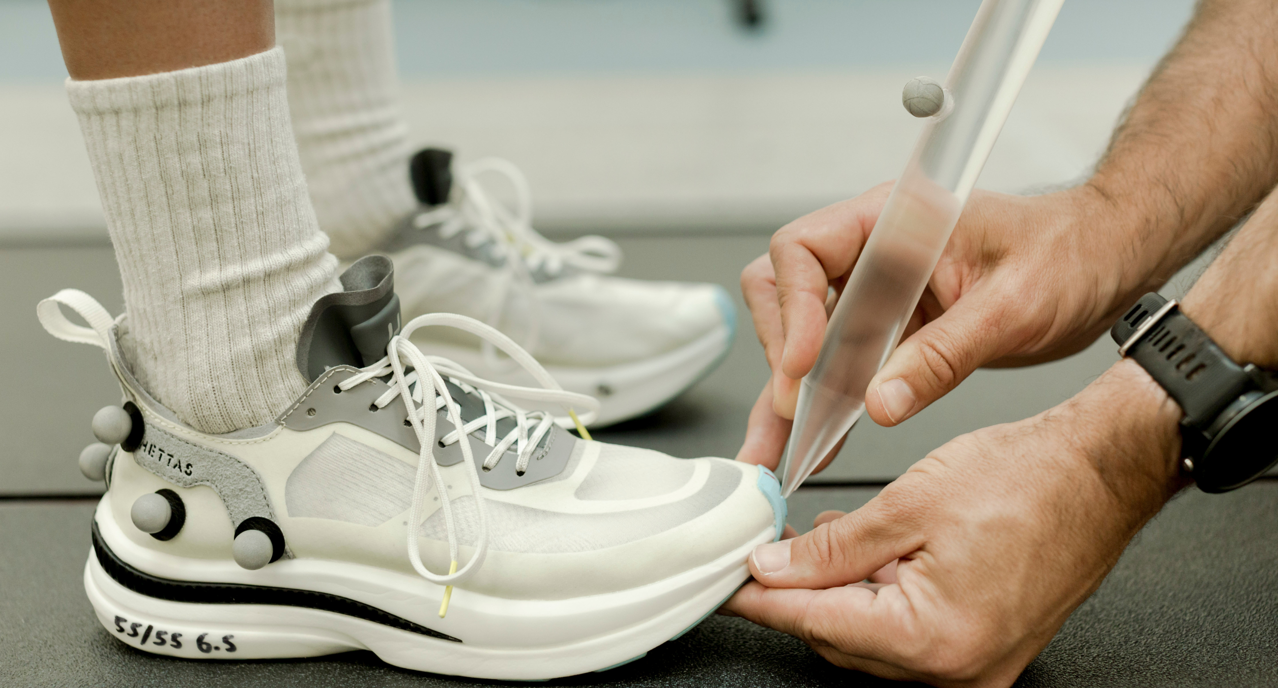 What the Research Says About Female Foot Anatomy and Running Shoes